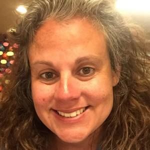 Meet your Posher, Leslie